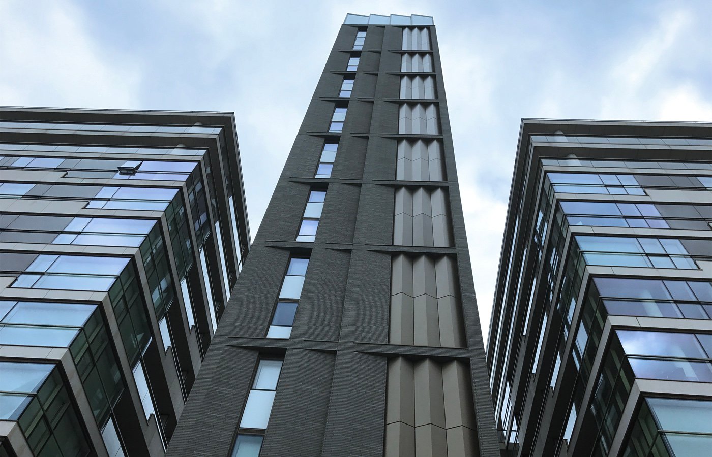 one_tower_main33